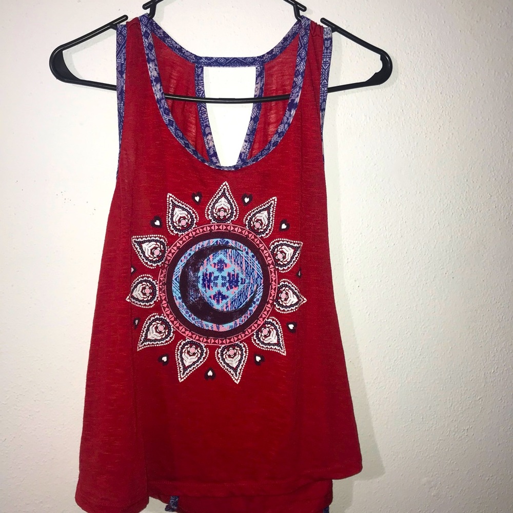 3/$15❤️Red❤️Tanktop - Picture 2 of 4